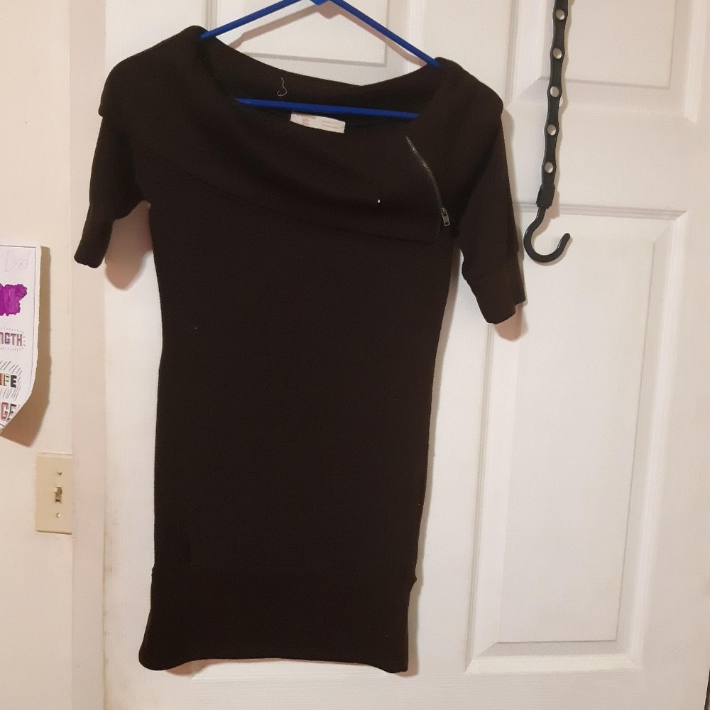 Sweater - Picture 4 of 4